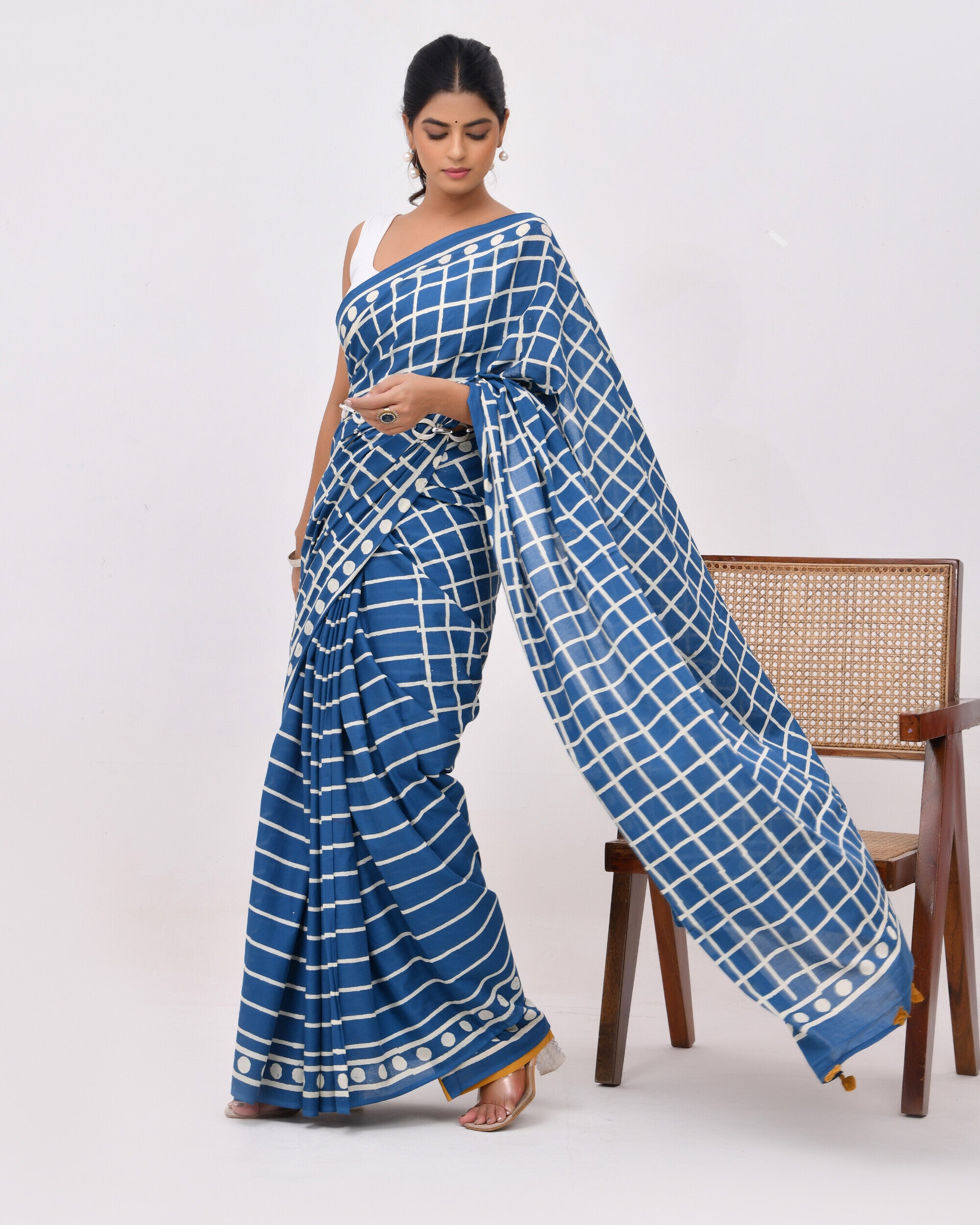 Rajnesa Traditional Half And Half Cotton Mulmul Saree - Indigo Checks