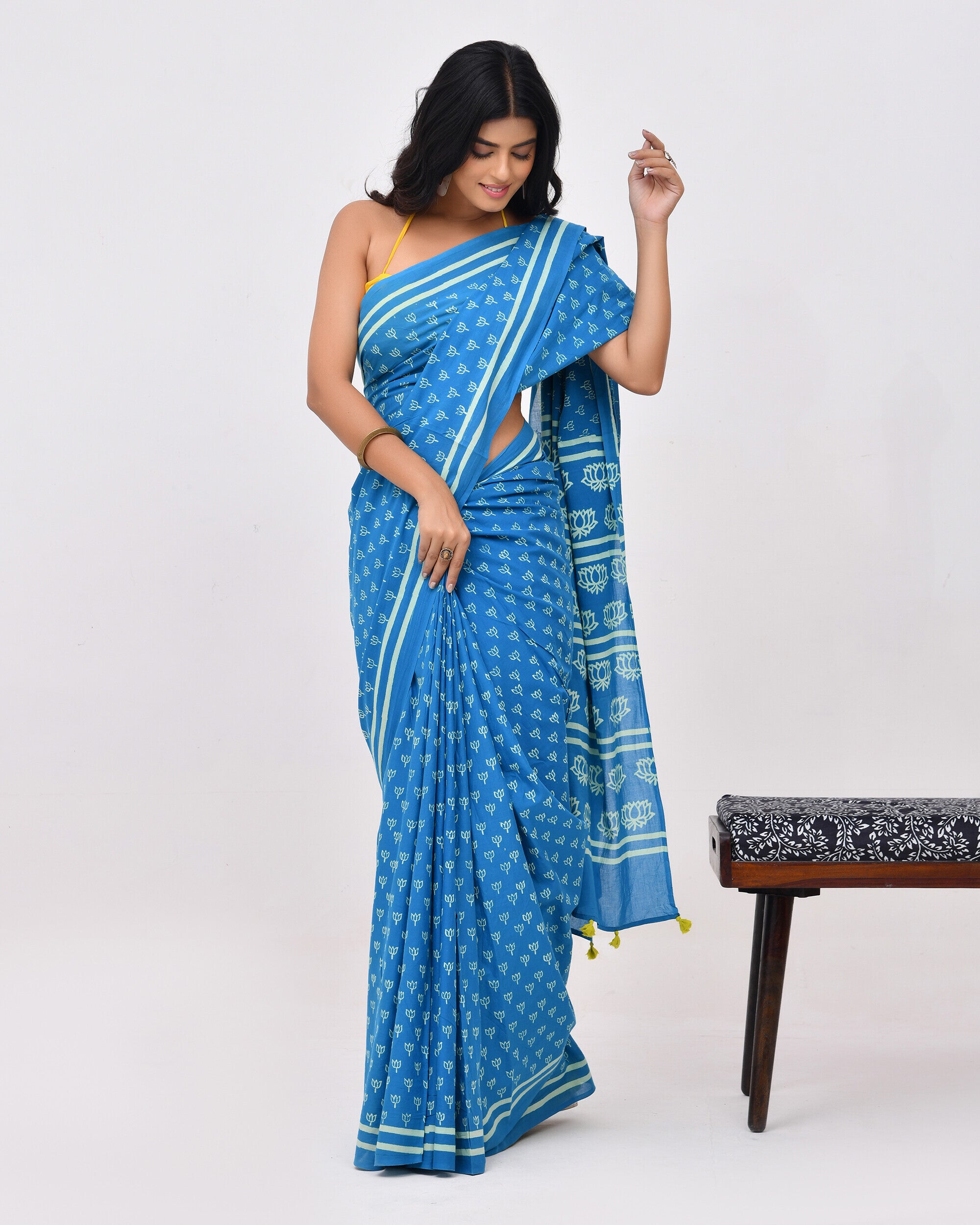 Rajnesa Traditional Half And Half Cotton Mulmul Saree - Ligt Blue & Yellow